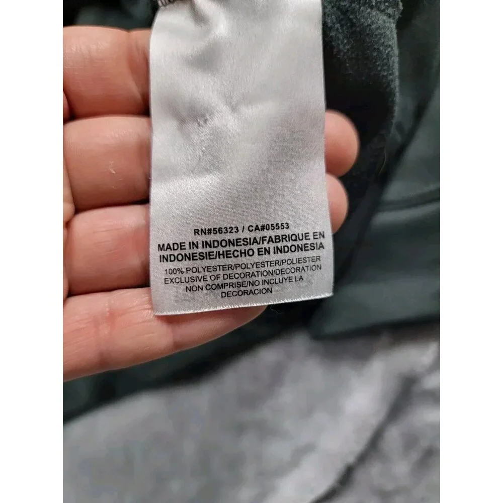 Nike please view