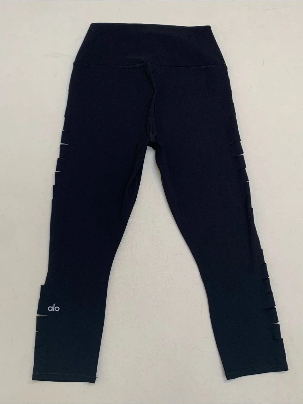 ALO Yoga sleek black