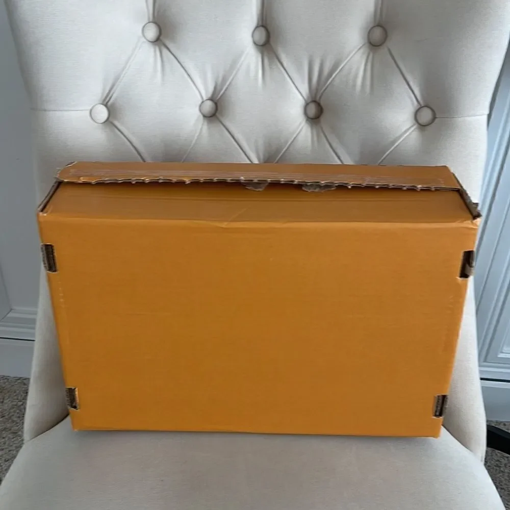 ‎Louis Vuitton box set