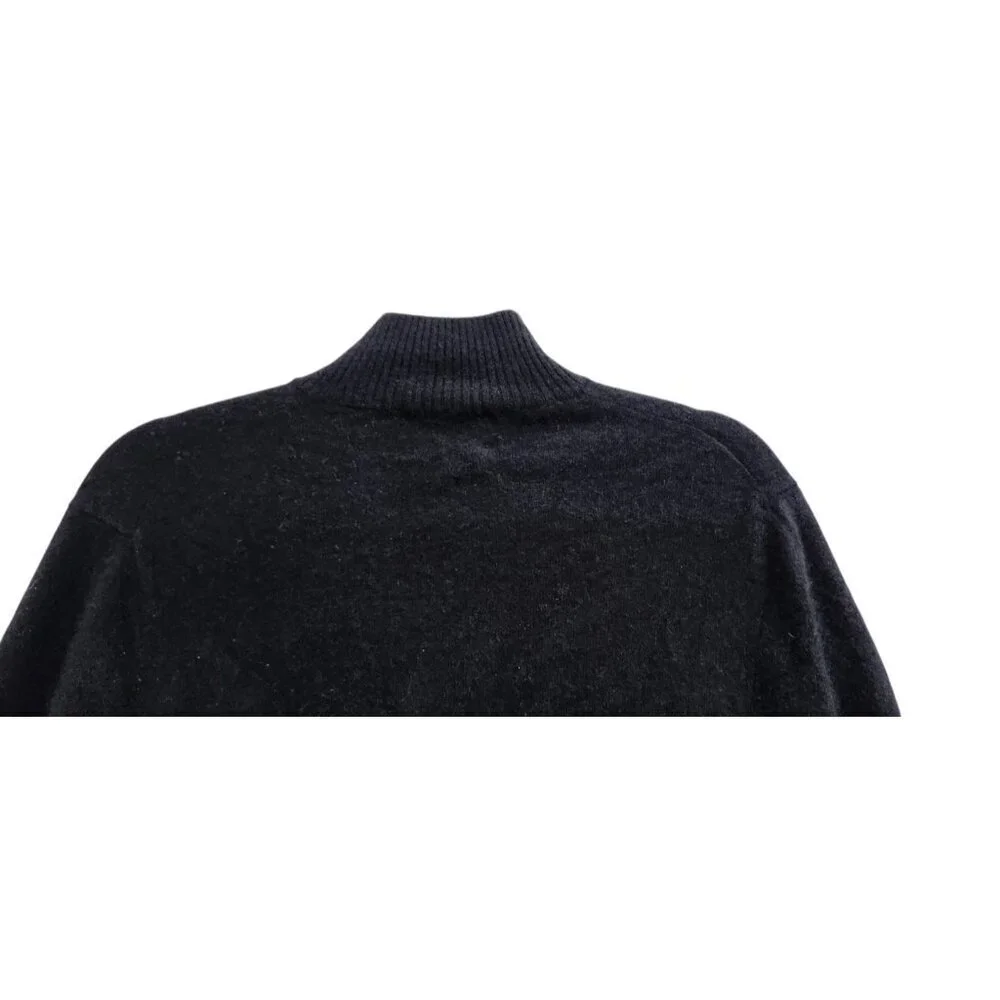 Qi Cashmere minimalist luxury
