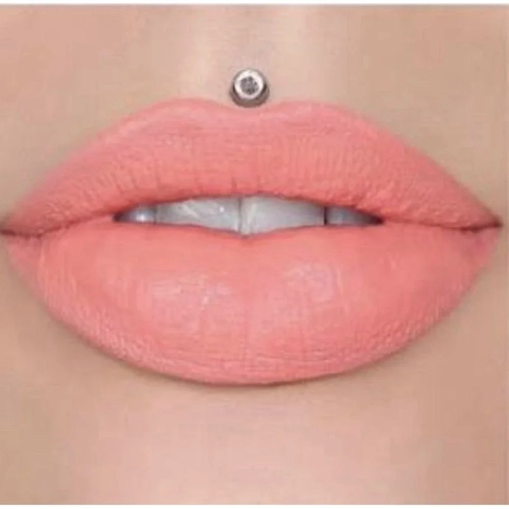 JEFFREE STAR Velvet Trap  Lipstick Shade in  Orange Prick Discontinued