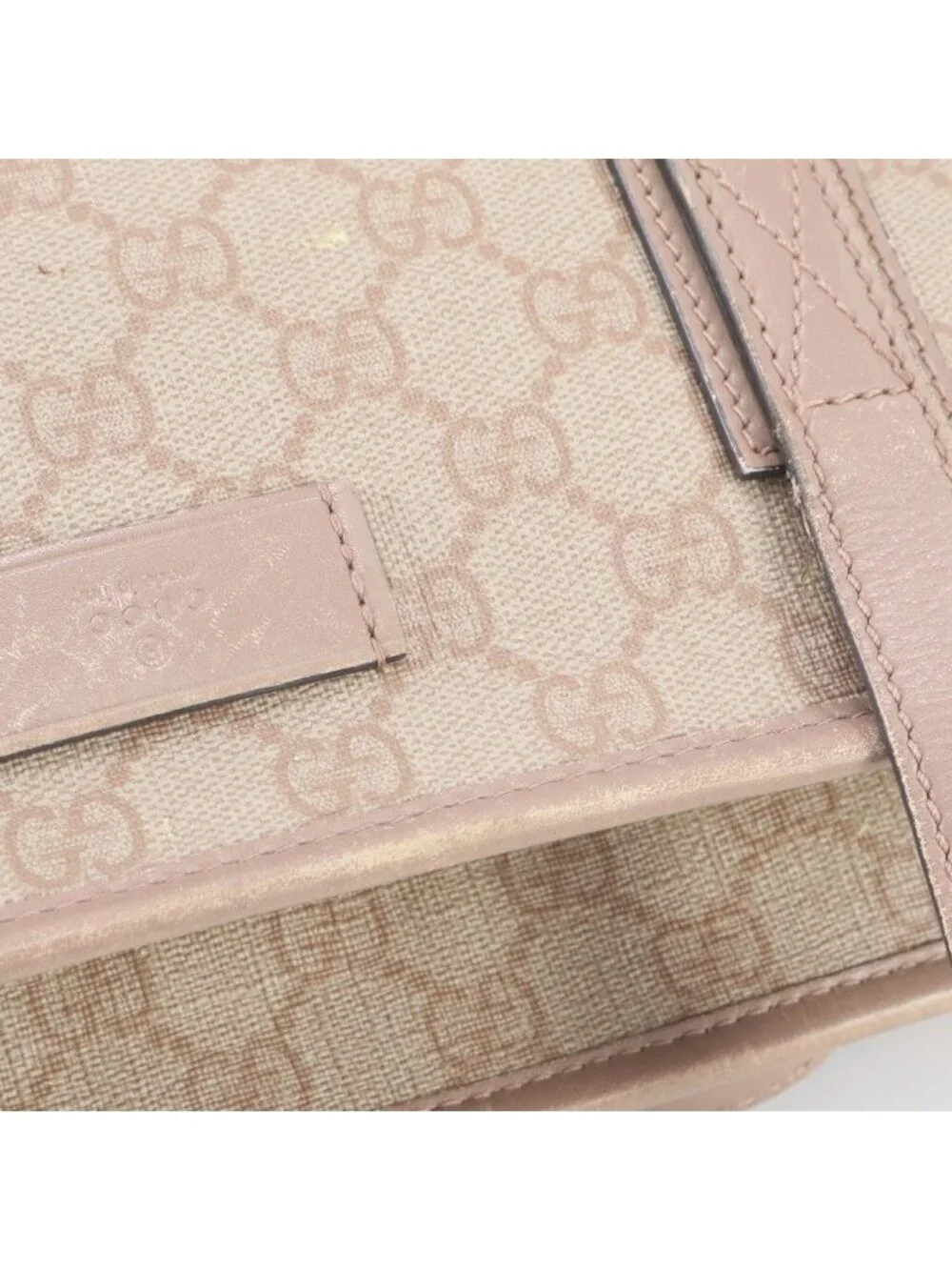 Gucci brand item