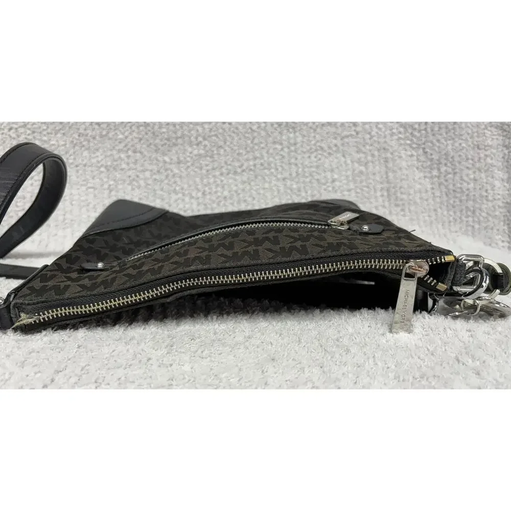 Michael Kors Black Signature Print Canvas Crossbody Bag Purse AS IS #77269