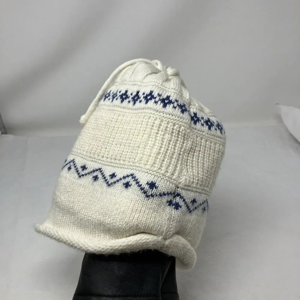 Unbranded hand knit