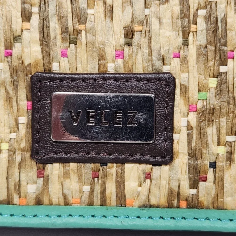 Velez compact subtle are