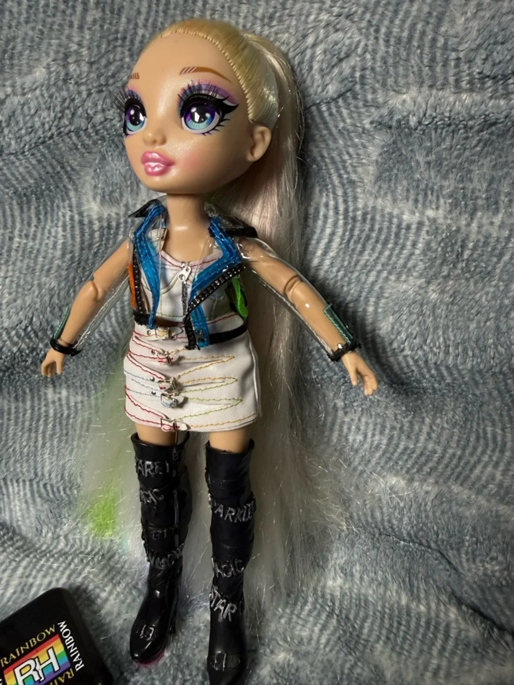 Rainbow High signature style
