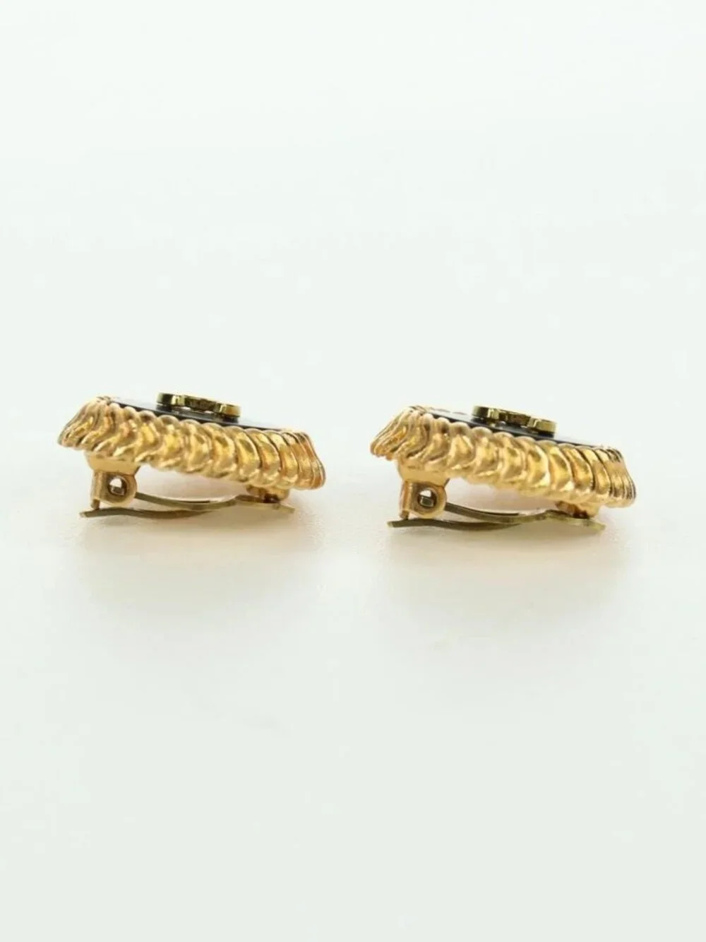 CHANEL COCO Mark Earring metal Gold CC Auth am11179M