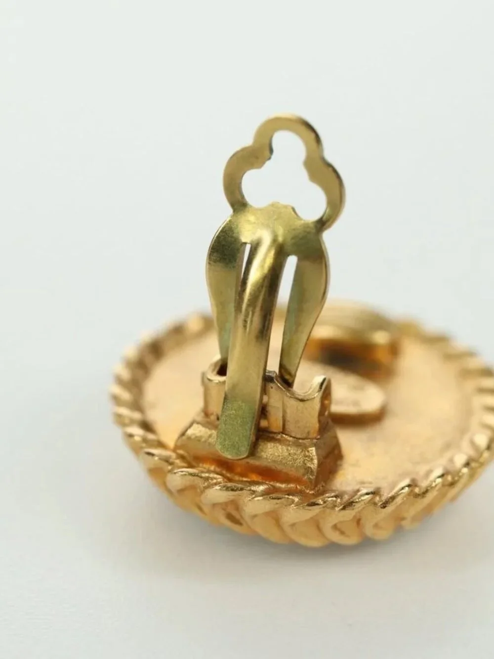 CHANEL COCO Mark Earring metal Gold CC Auth am11179M