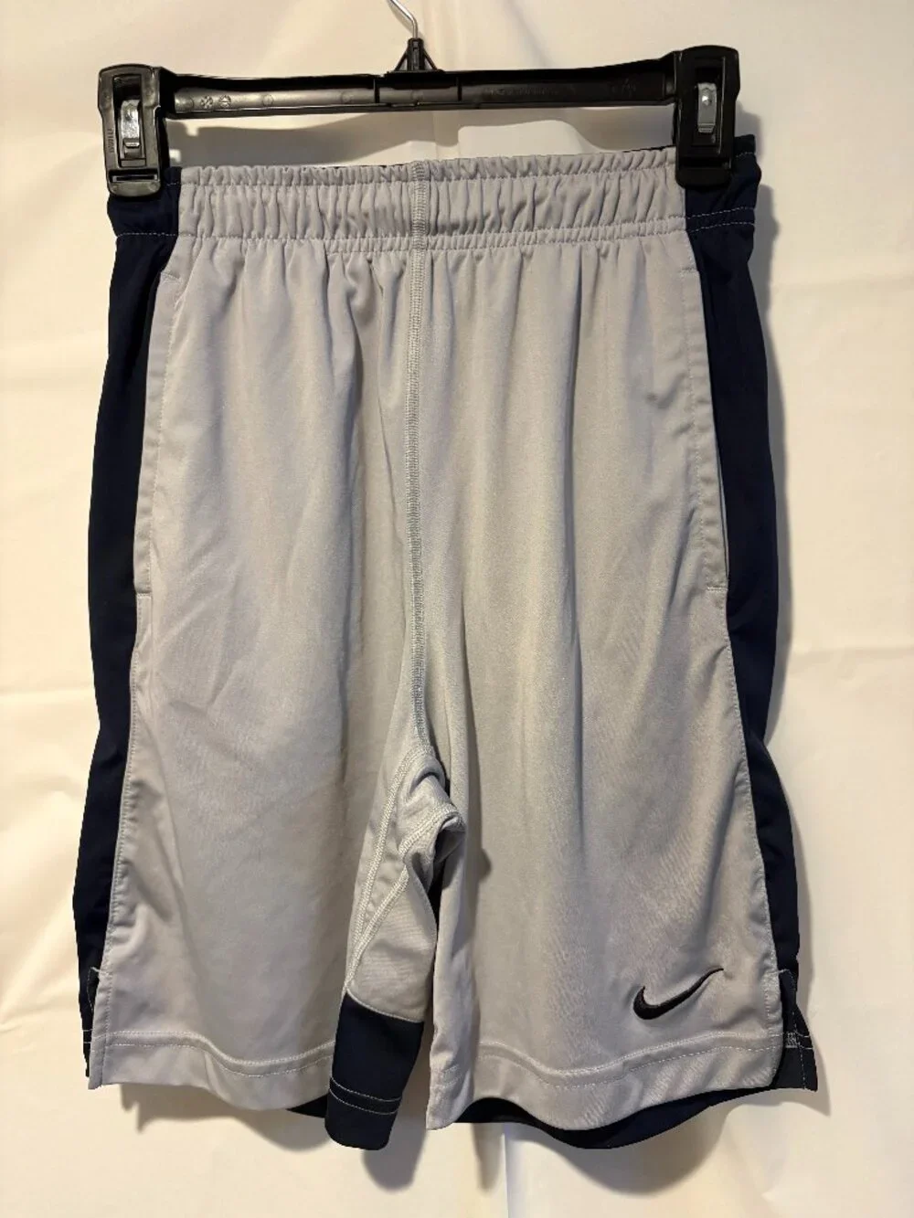 Kids Youth Nike Sz L Grey Dri Fit Athletic Shorts