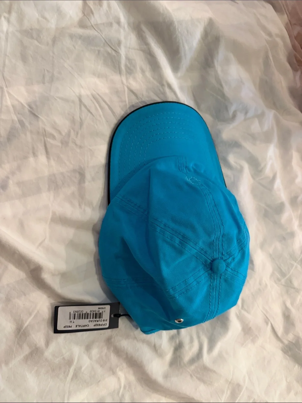 Vilebrequin cap vivid