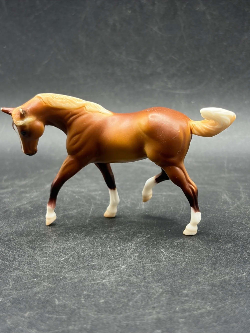 1999 Vintage Breyer Stablemates Quarter Chestnut Horse Figure Equestrian Toy
