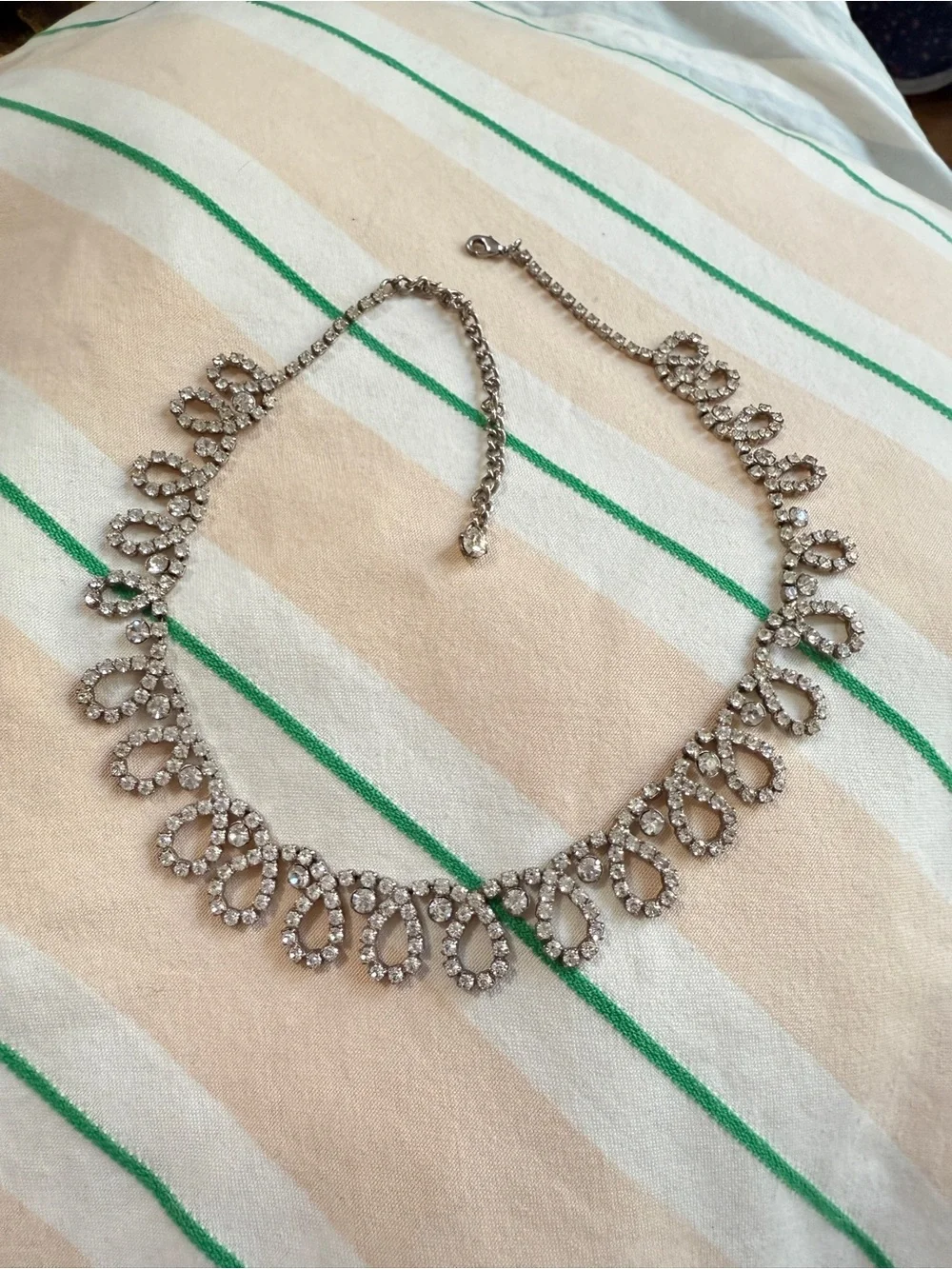 1950s Vintage Rhinestone Hollywood Glamour Elegant Necklace