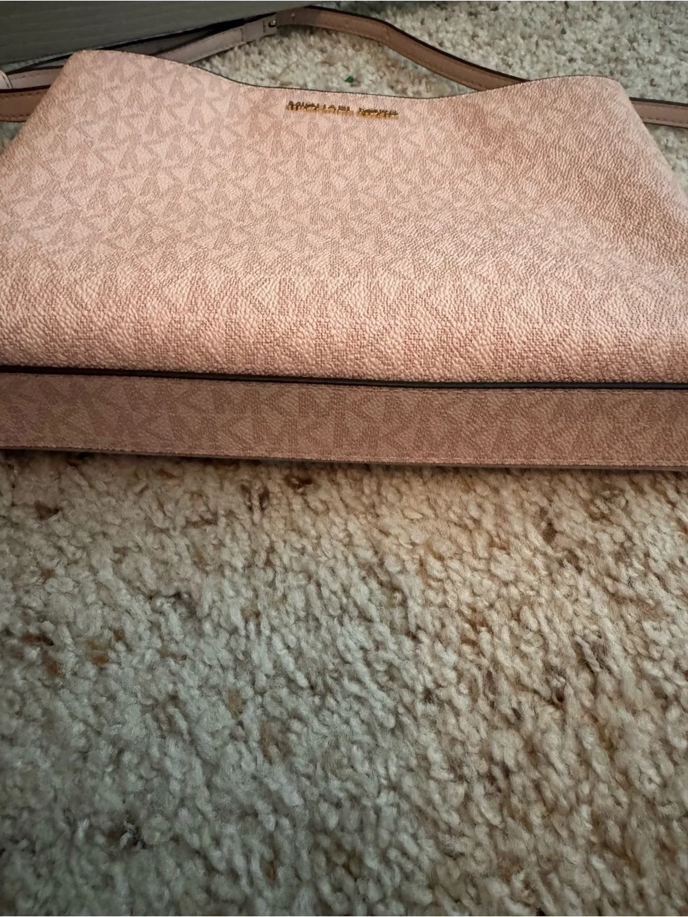Michael Kors preowned good