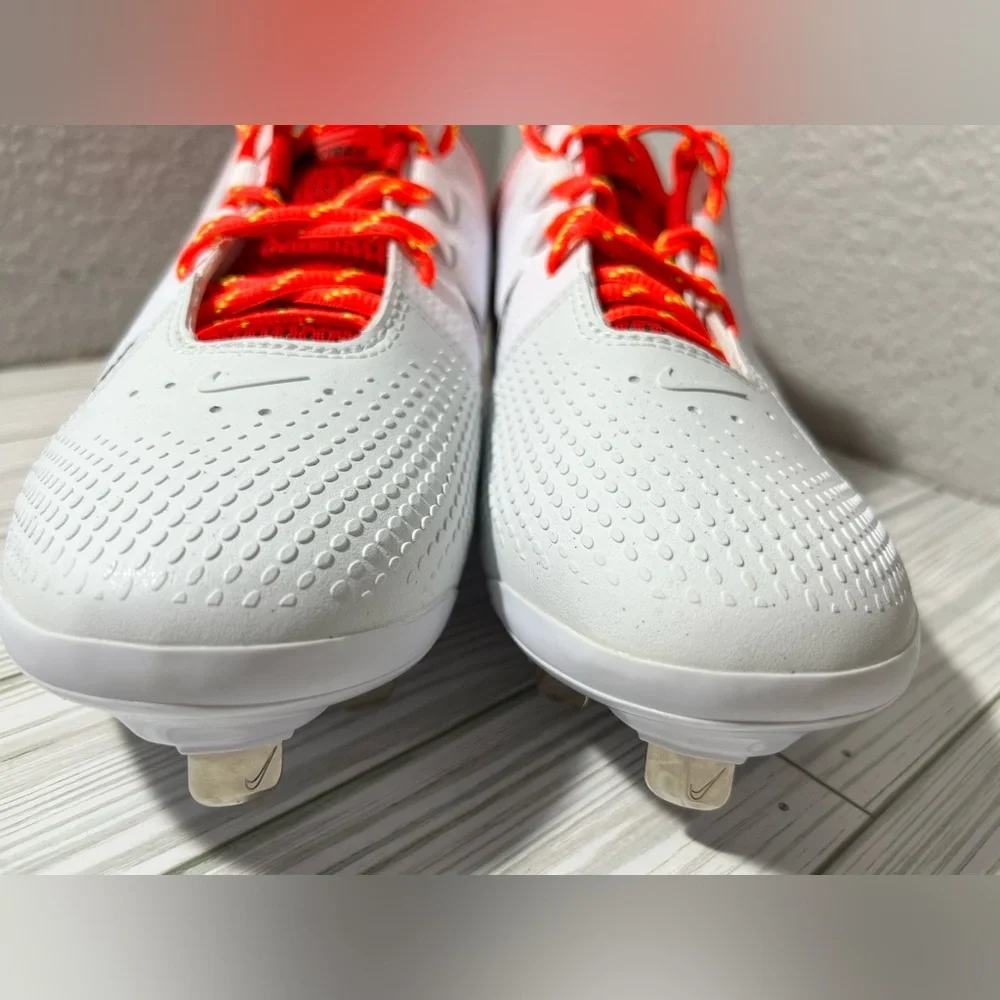 Nike women hyperdiamond