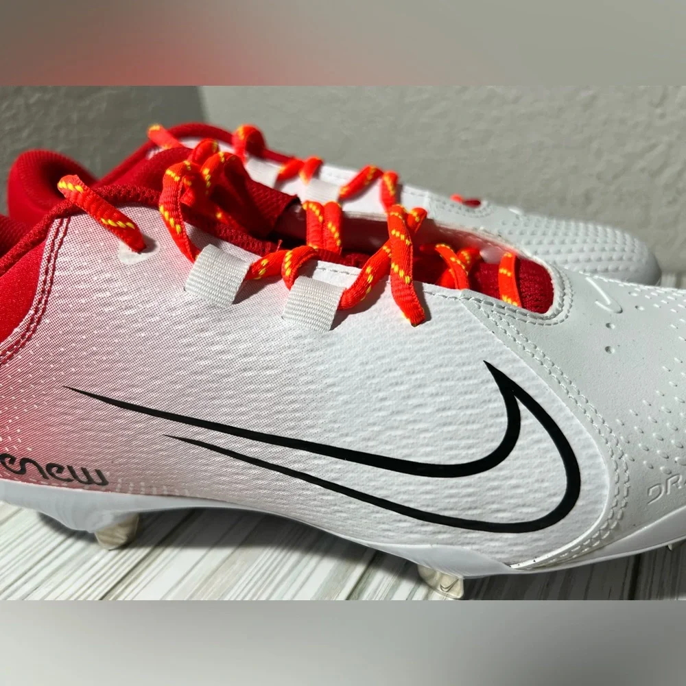 Nike women hyperdiamond