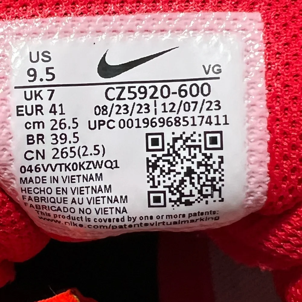 Nike women hyperdiamond