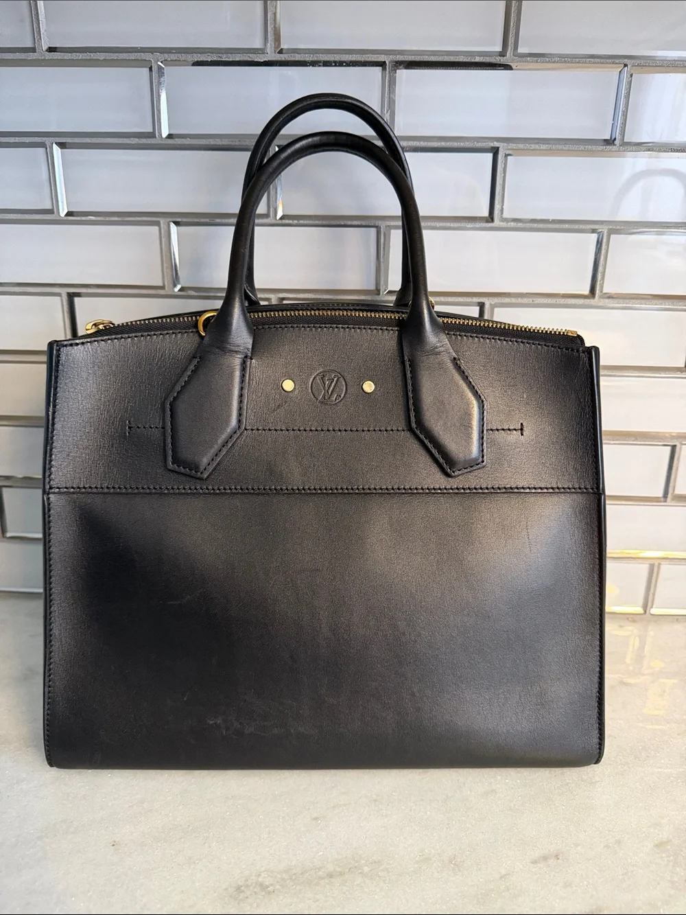 Louis Vuitton Black Leather City Steamer MM Gold Hardware and Detachable Strap