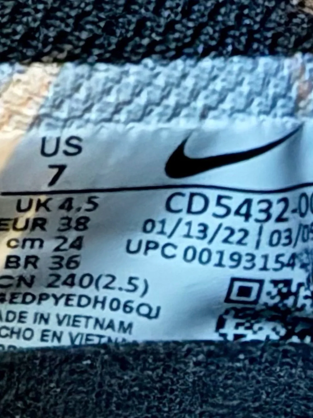 Nike sporty sneakers