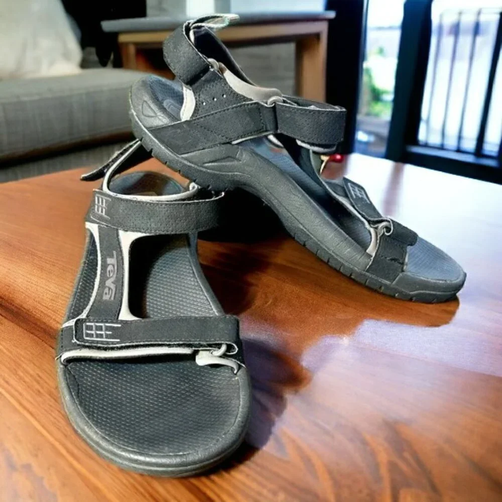 Teva men’s black