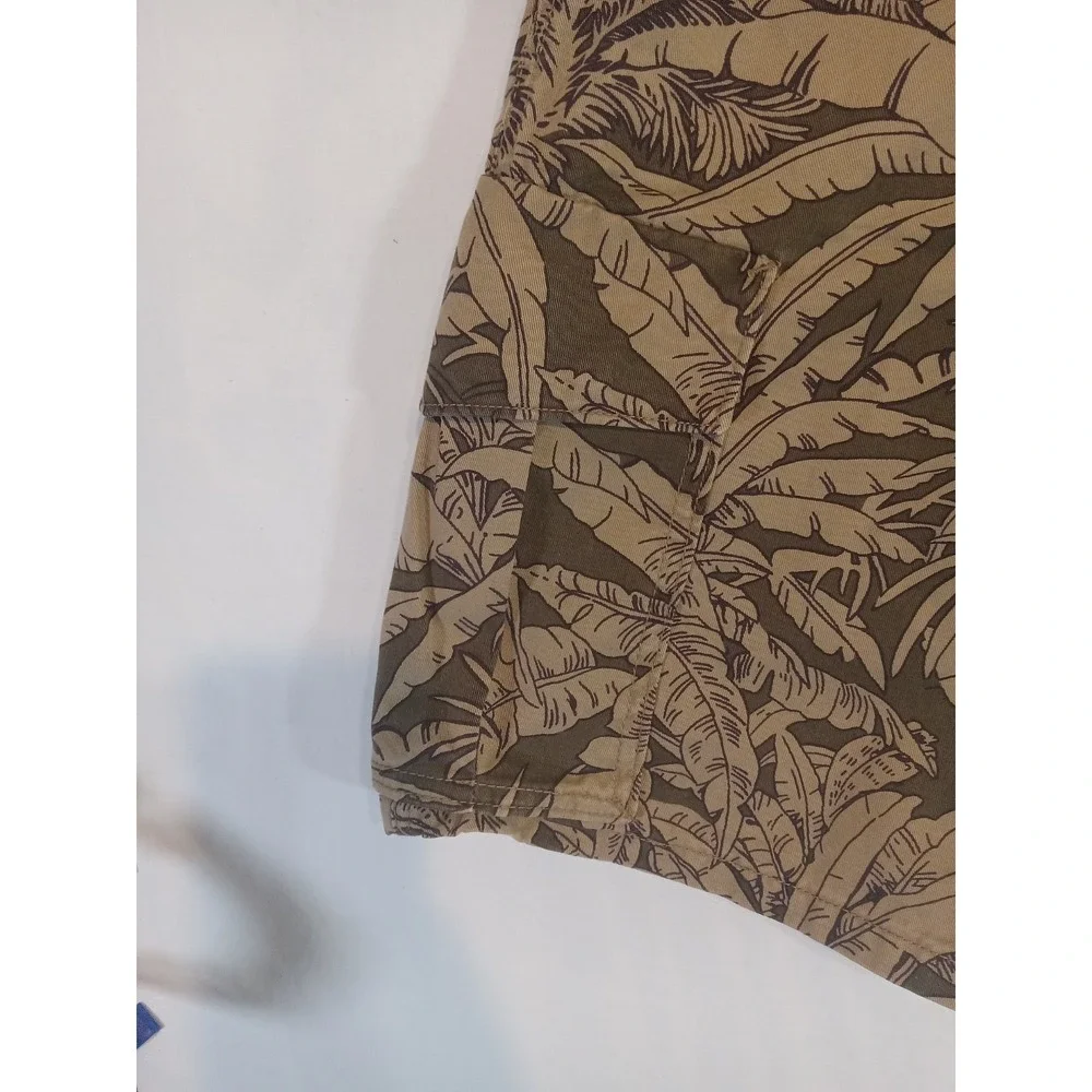 Levis levi tropical