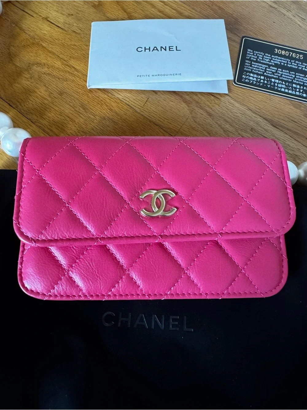 CHANEL compact quilted