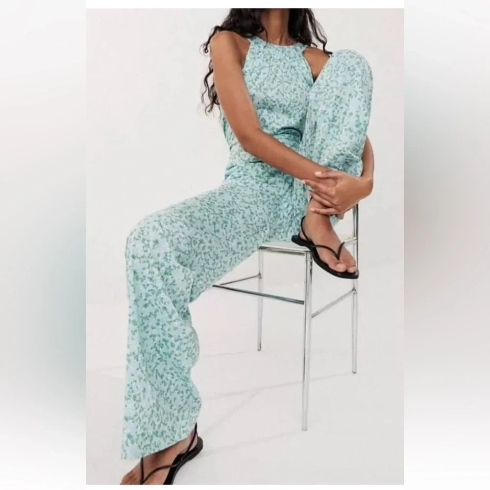 Zara step into