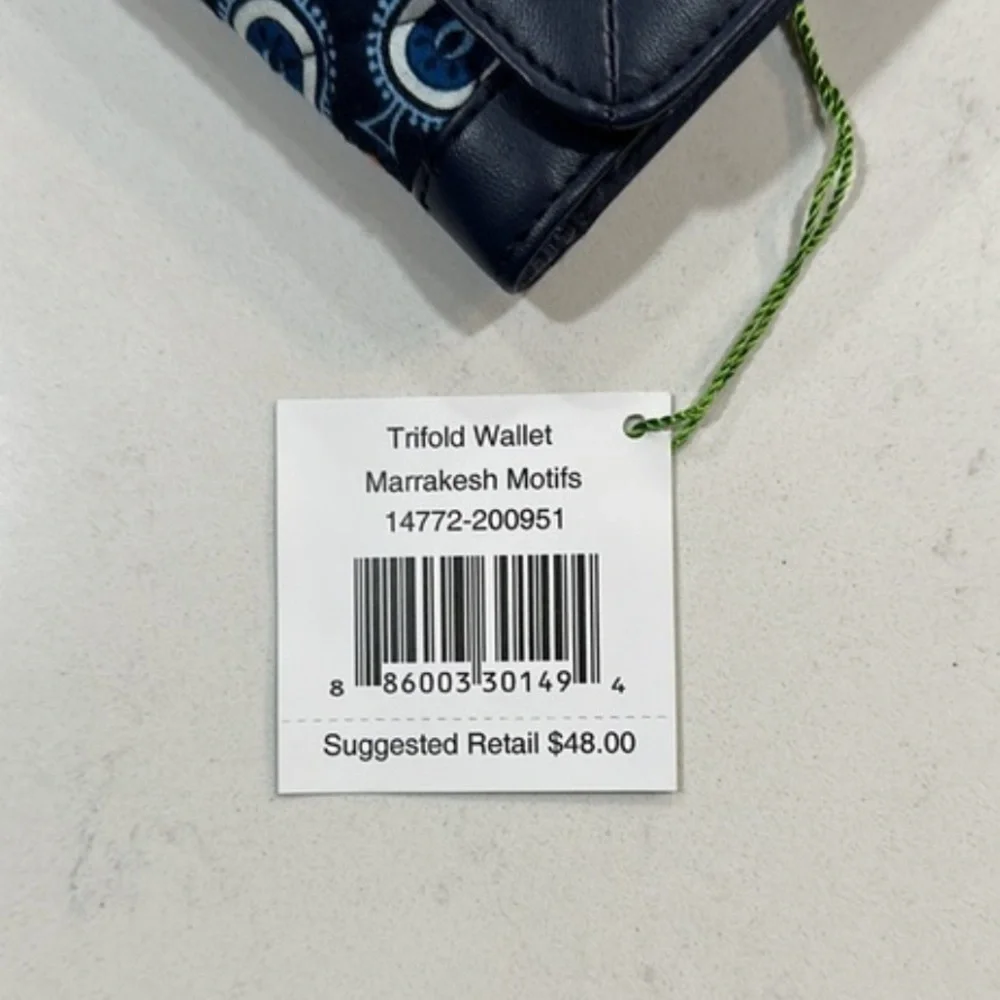 Vera Bradley signature quilting