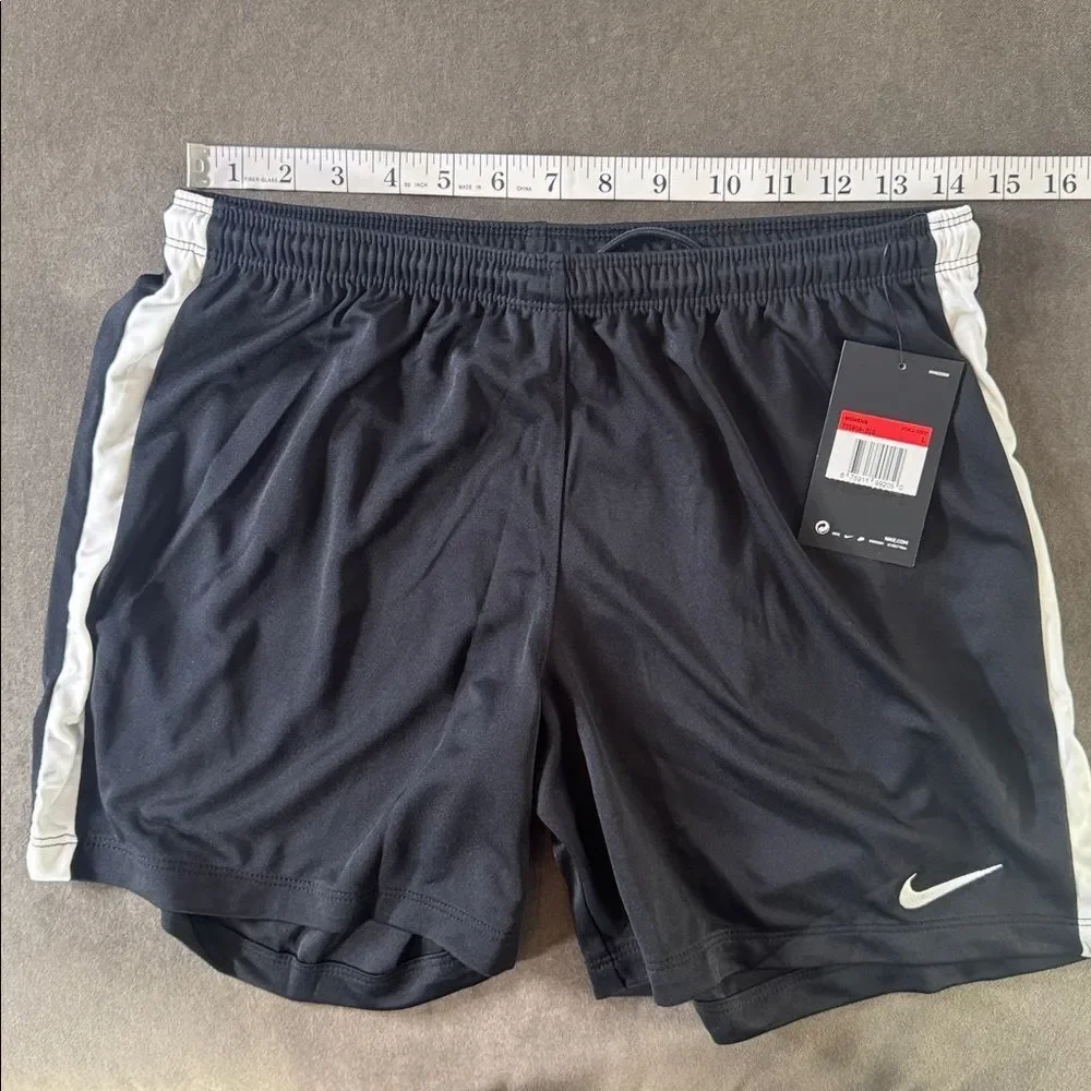 Nike women’s dri