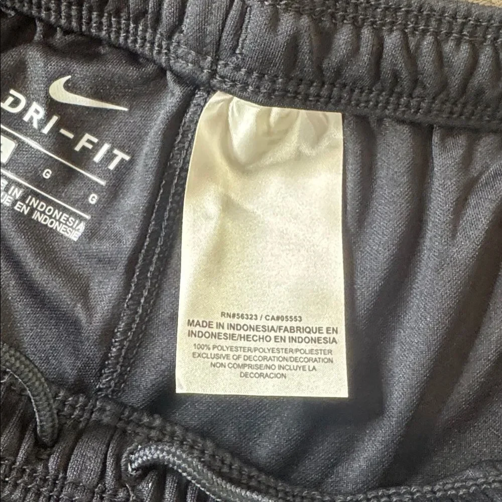 Nike women’s dri