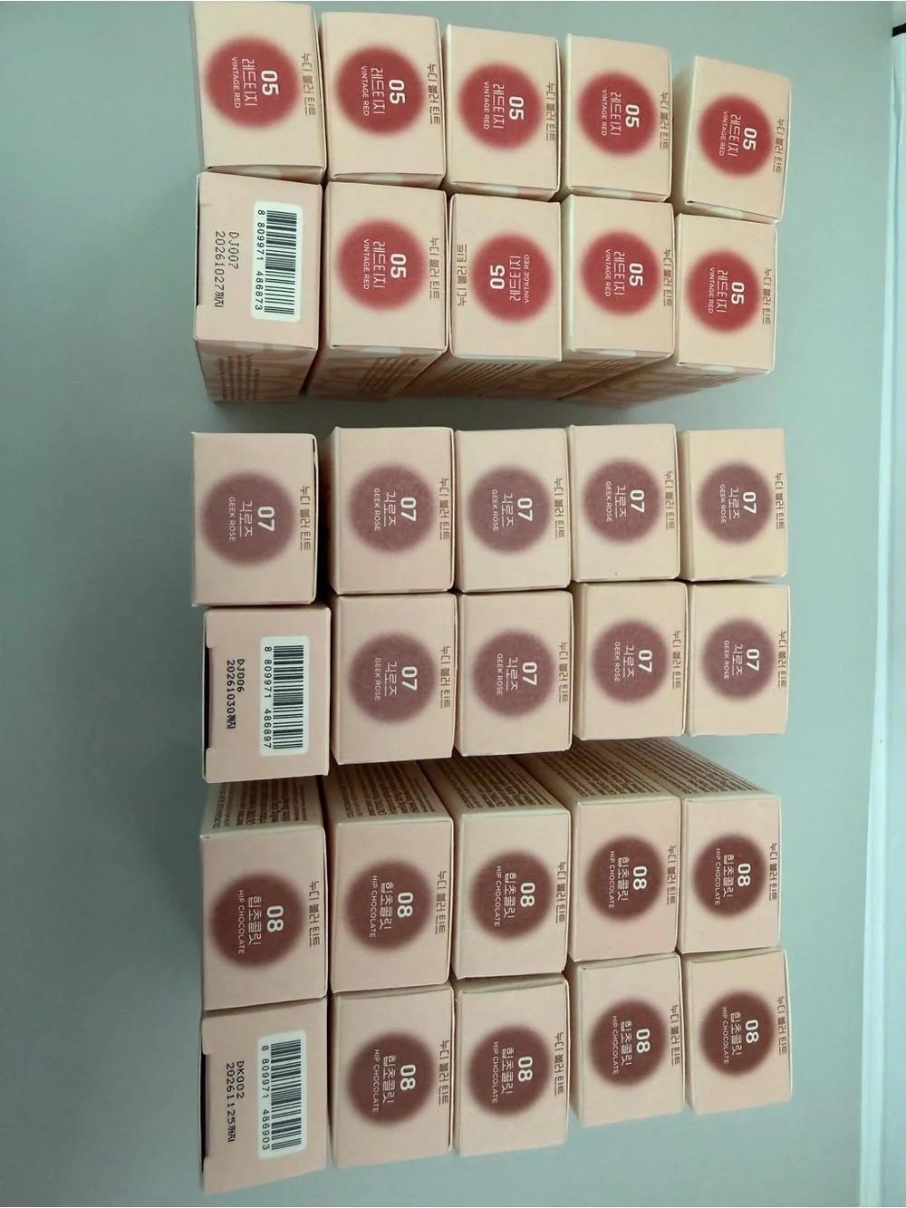 Colorgram retails $12
