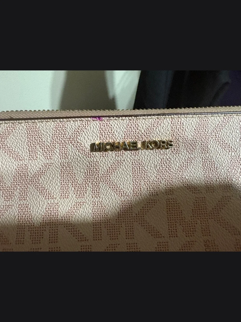 Michael Kors compact michael
