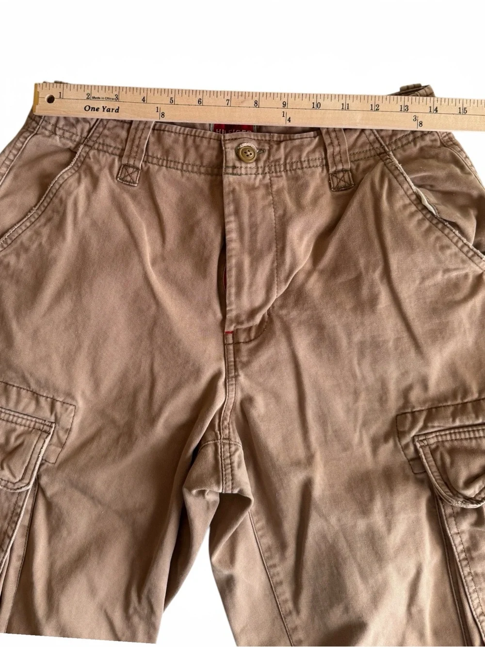 TOMMY HILFIGER Tan Cotton Cargo Shorts Size 29 Classic Utility