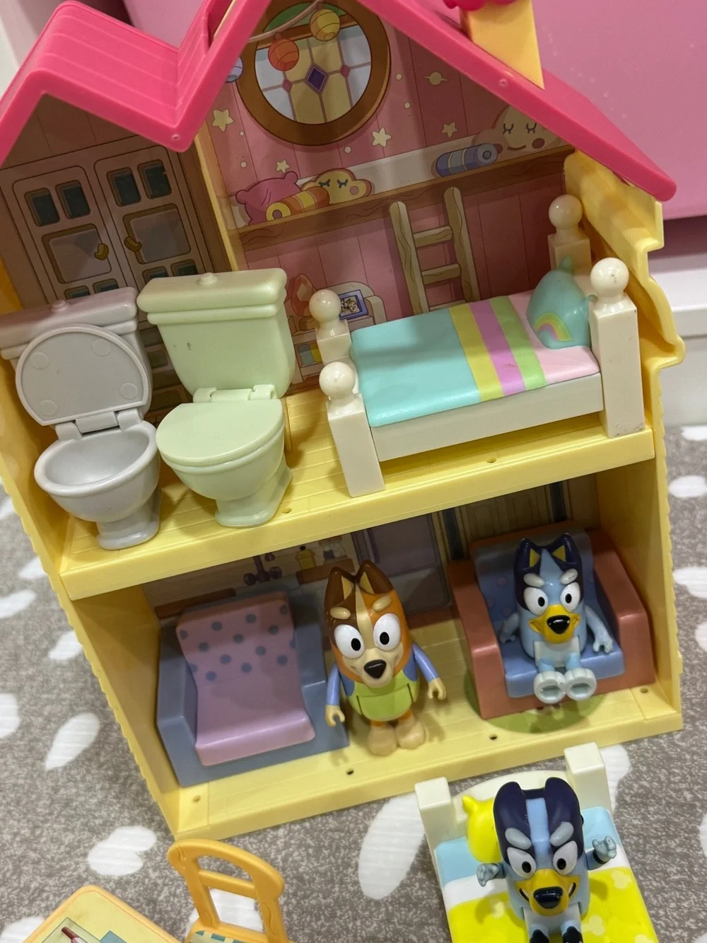 Bluey includes house