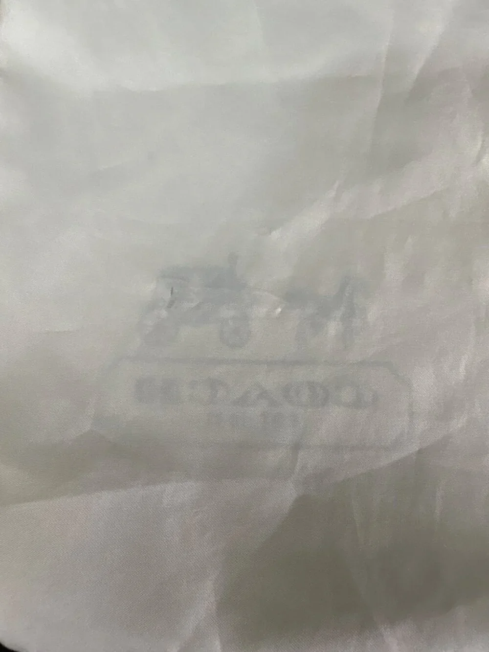 Coach authentic cream