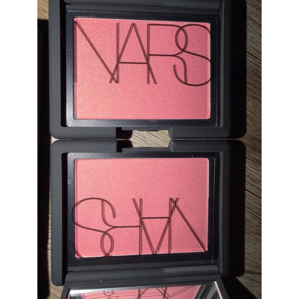 NARS blush iconic
