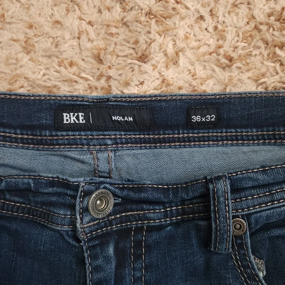 BKE Nolan Jeans Men 36x32 Blue Medium Wash Straight Leg Stretch Coolmax Denim
