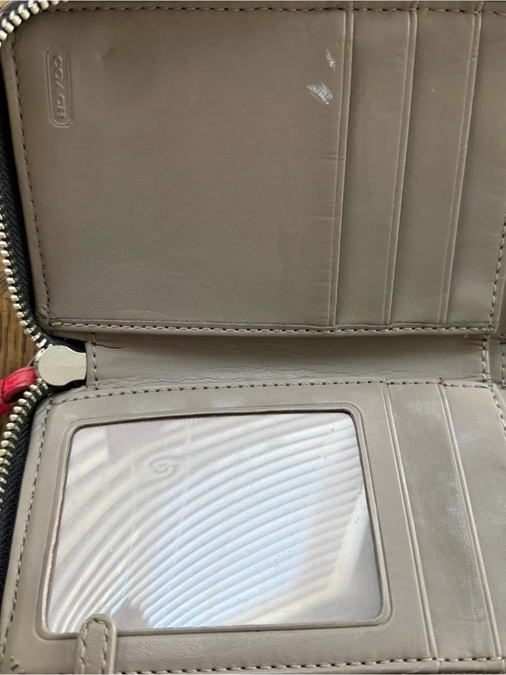 Coach wristlet leopard