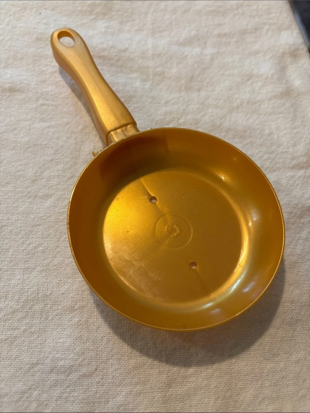 Source Unknown set lid