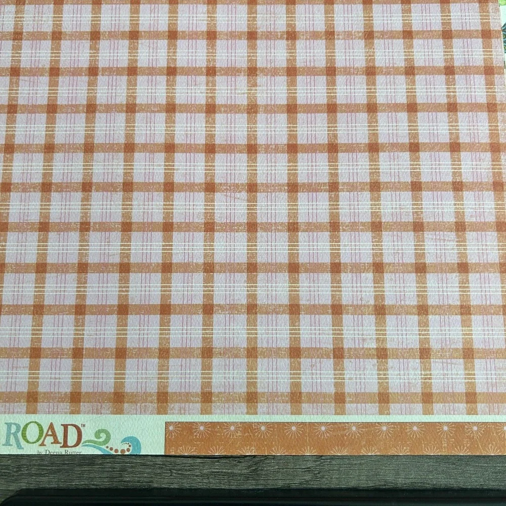 My MindS Eye photos include scalloped