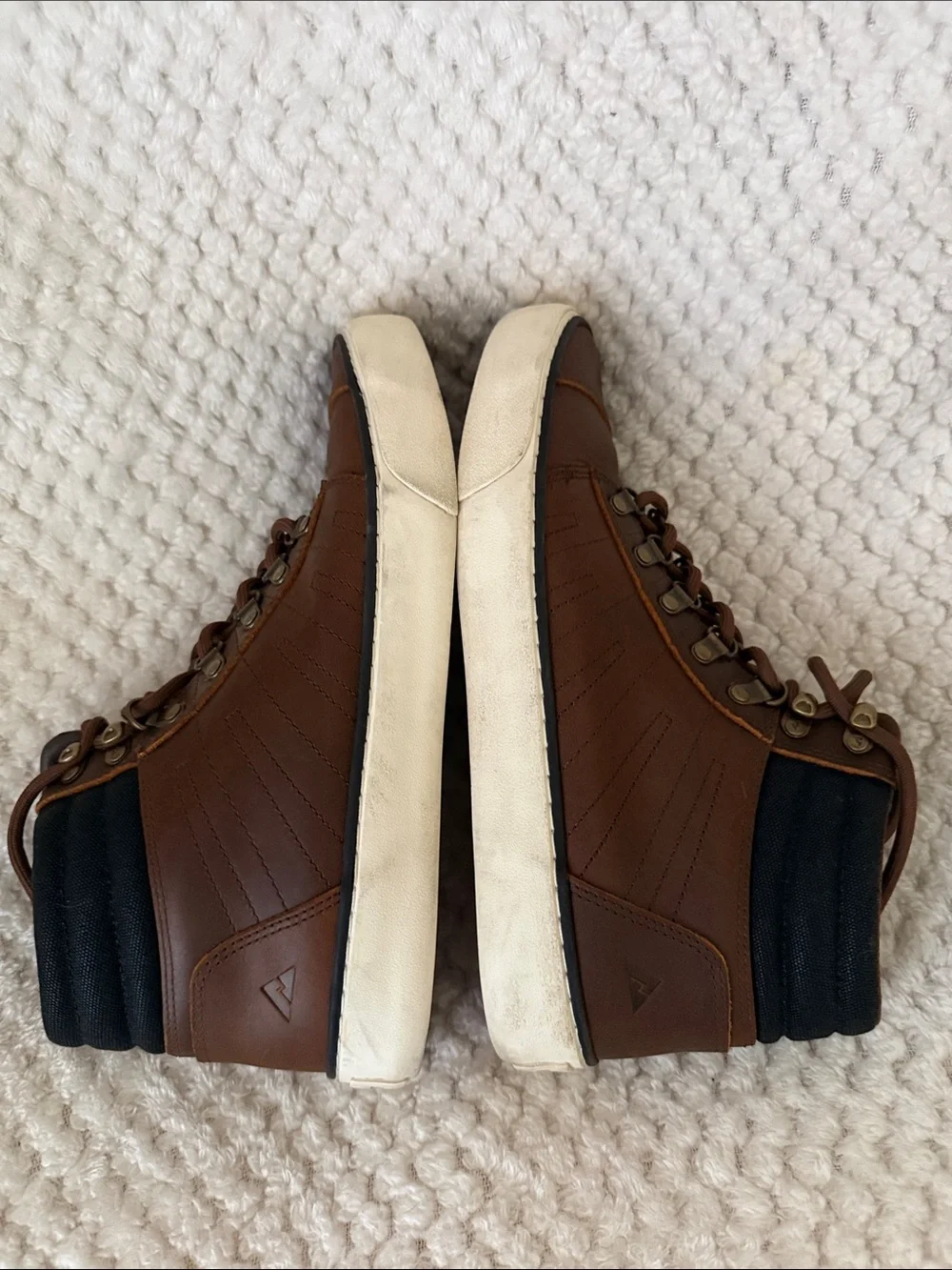 Ridgemont Outfitters classic brown
