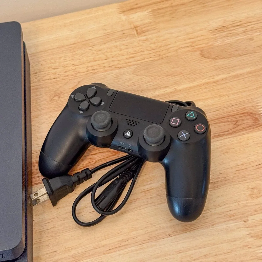 Sony playstation slim