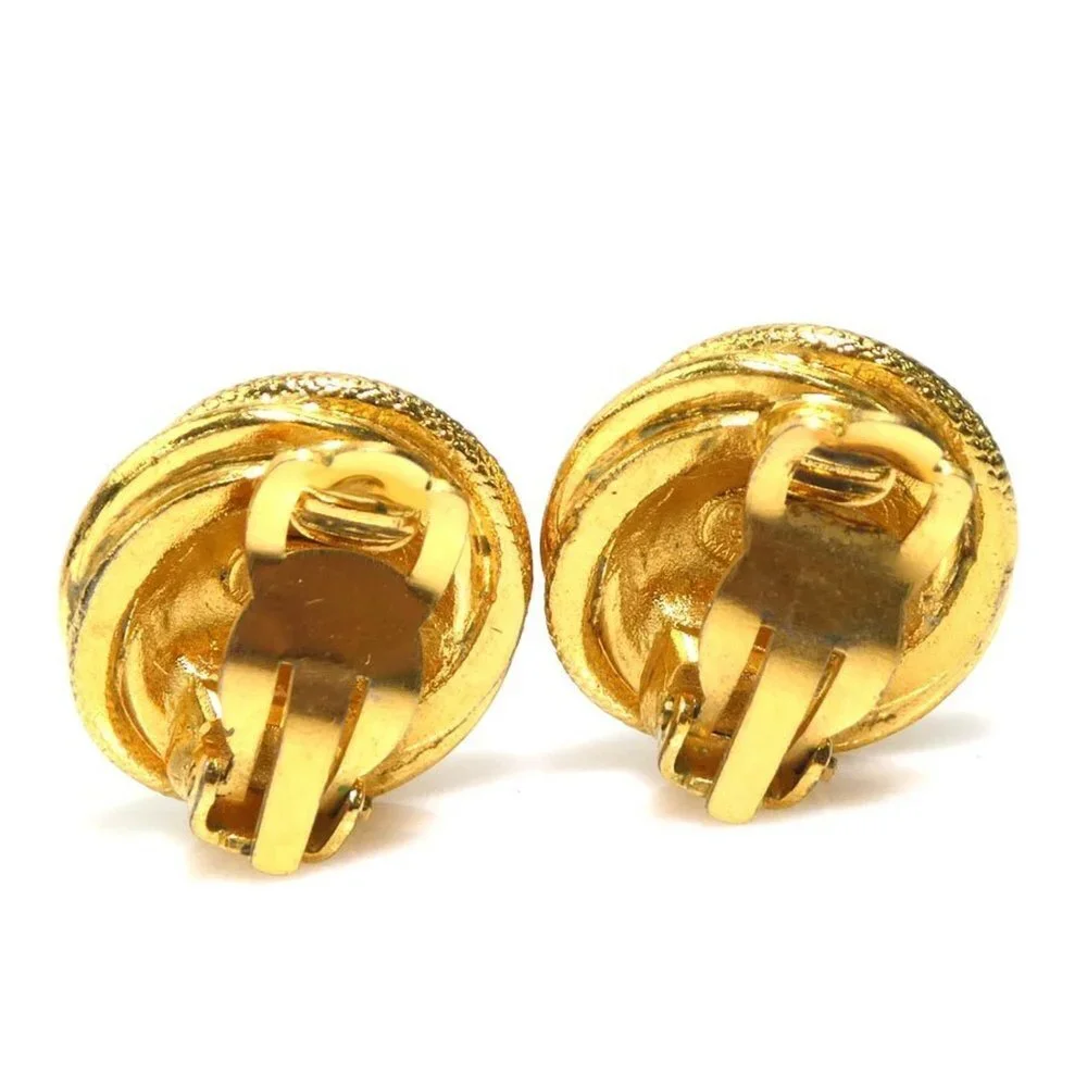 CHANEL authentic gold