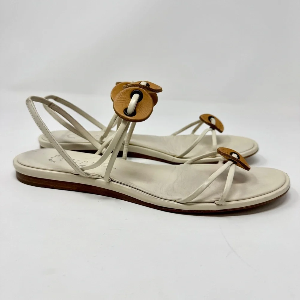 CHANEL authentic flat