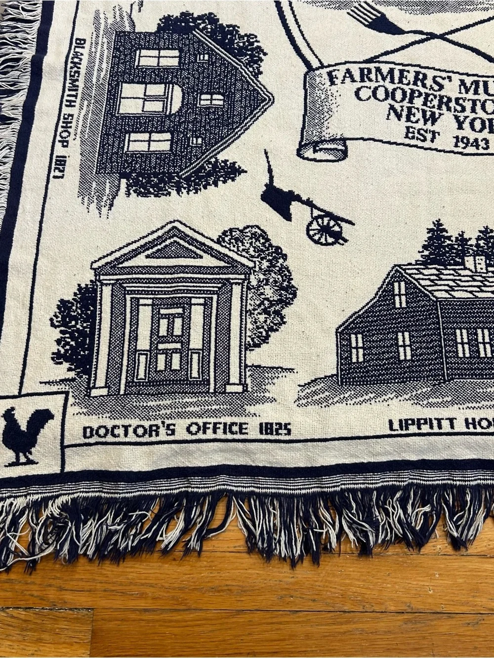 N/A woven souvenir