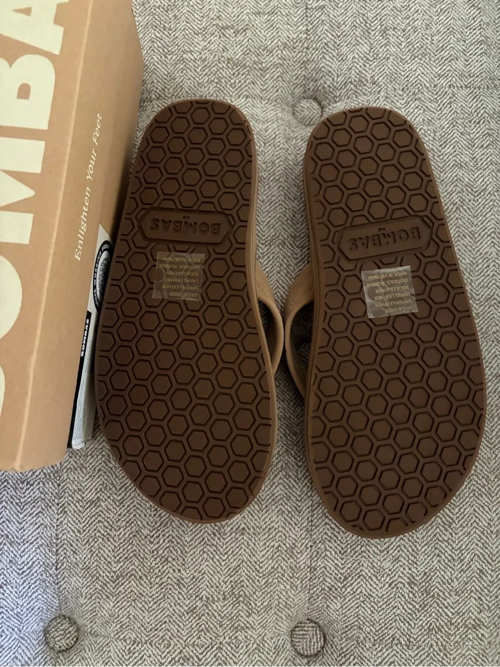 Bombas simple taupe