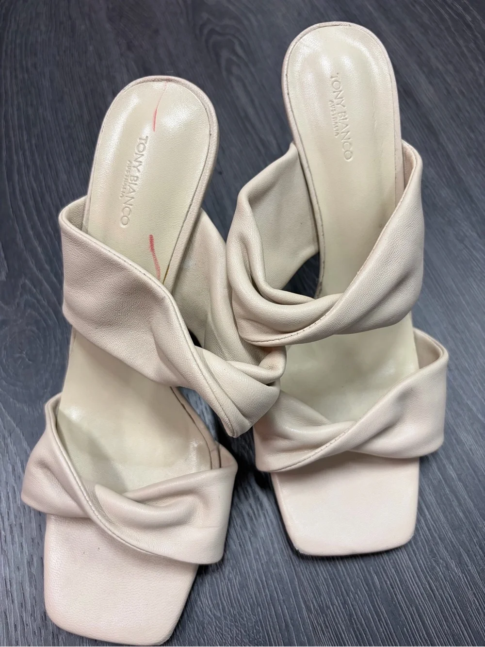 Tony Bianco elegant cream