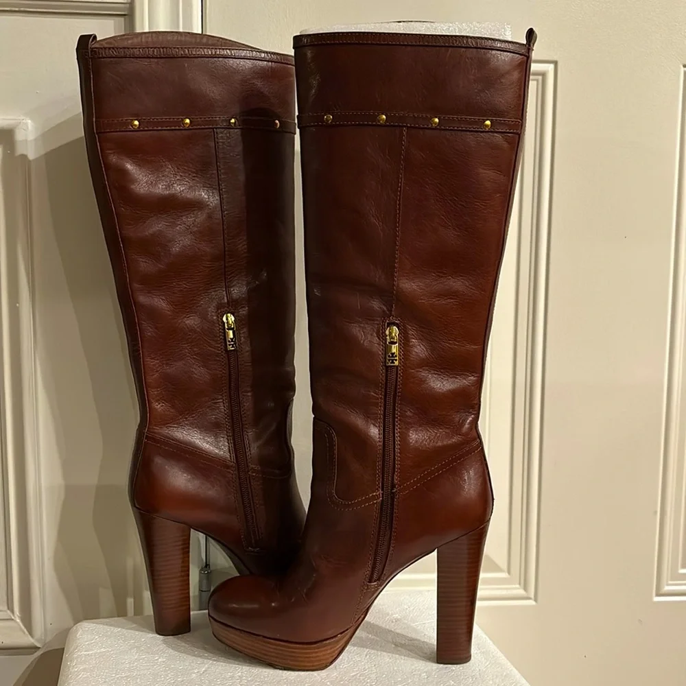 Tory Burch stunning tory