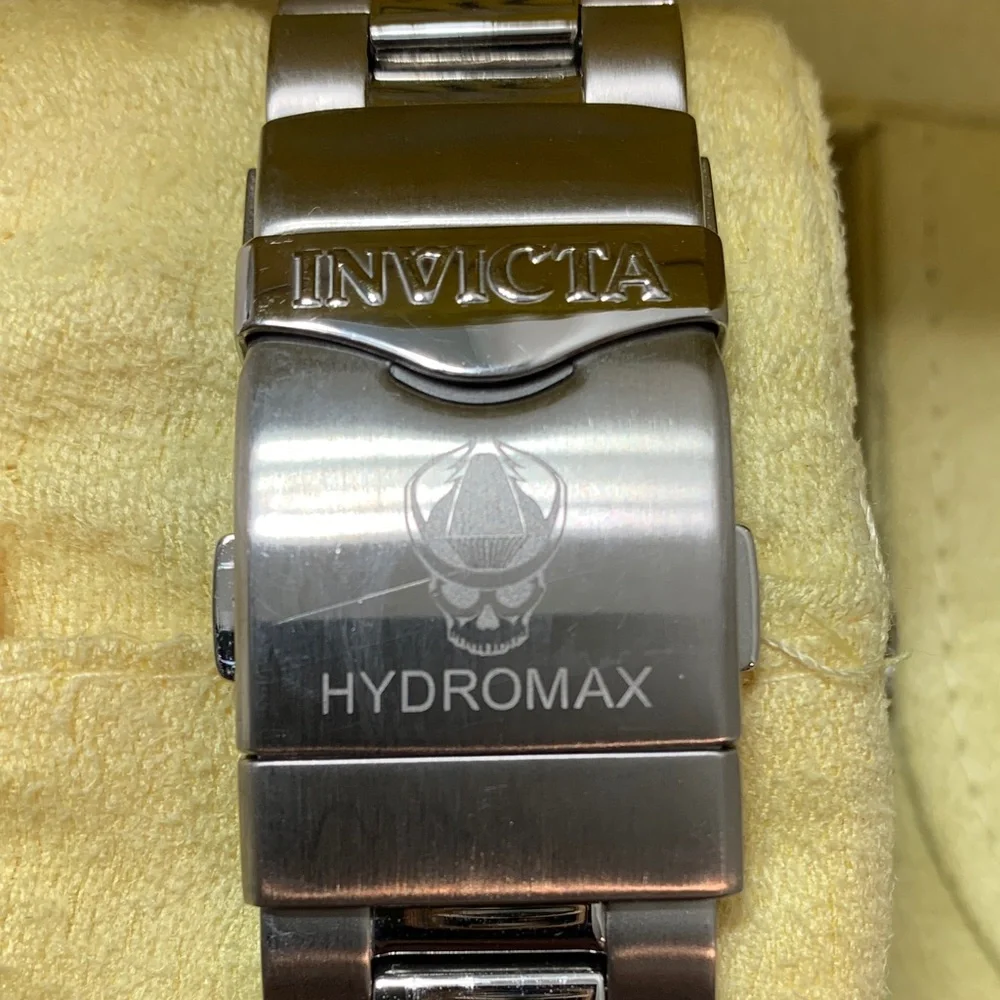 Invicta bold two