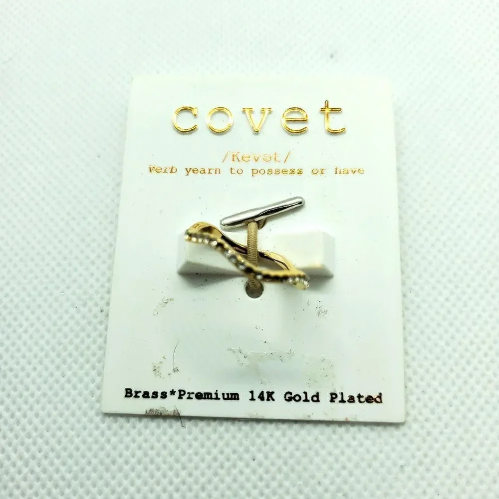 NWT Covet Premium 14 Karat Gold Plated Ring