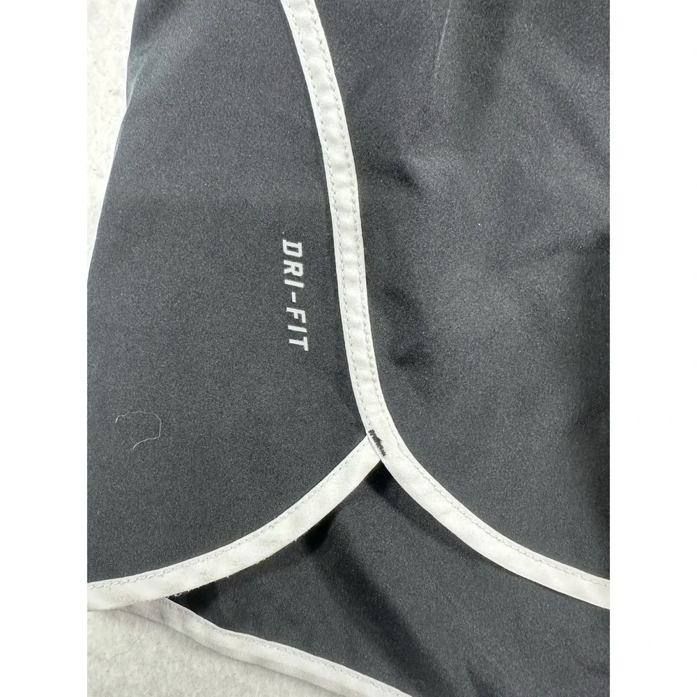 Nike Dri-FIT Women's Running Shorts Black White Athletic Gym Size X